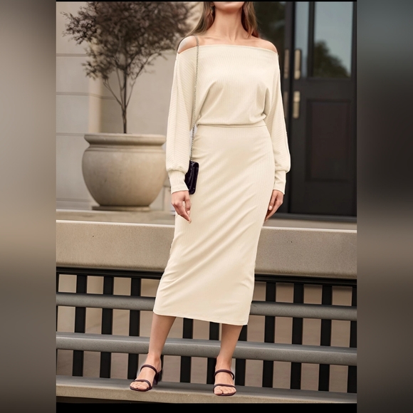 Off Shoulder Knit top/skirt set size 16 - Picture 3 of 8